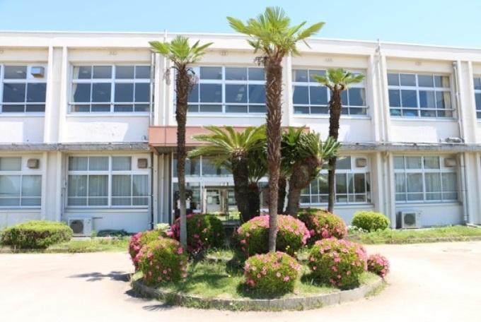 山手中学校の写真