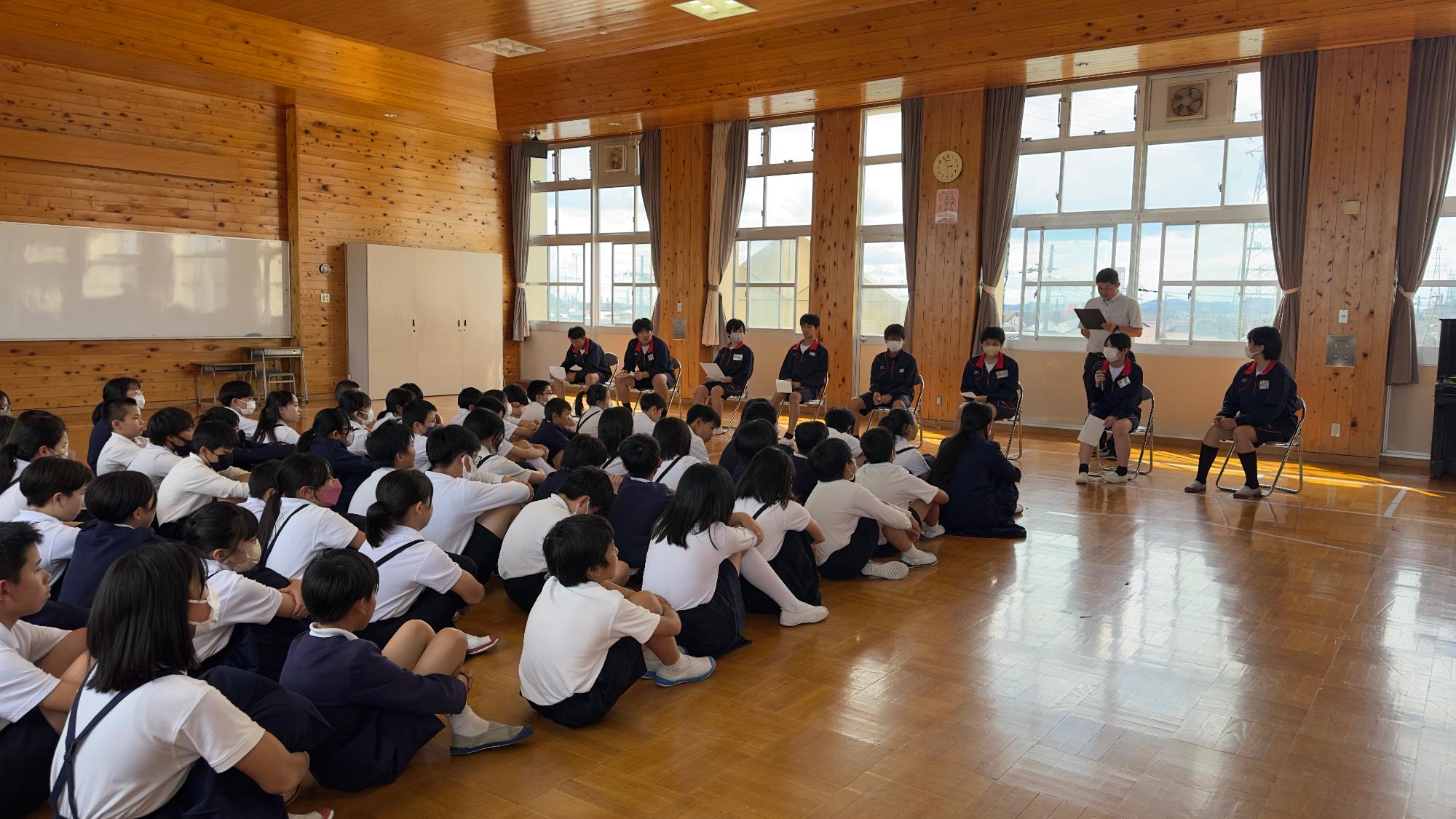 鳩里小学校6年生に一言メッセージ