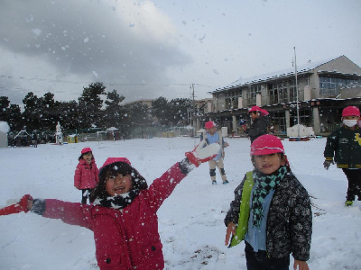 雪なげ