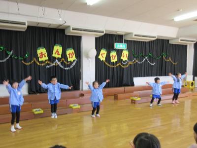 4歳児のダンス