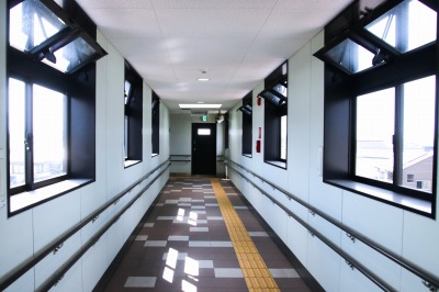 橋上通路のようす