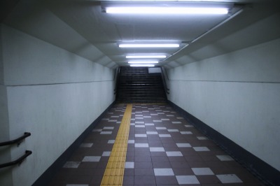 地下通路のようす