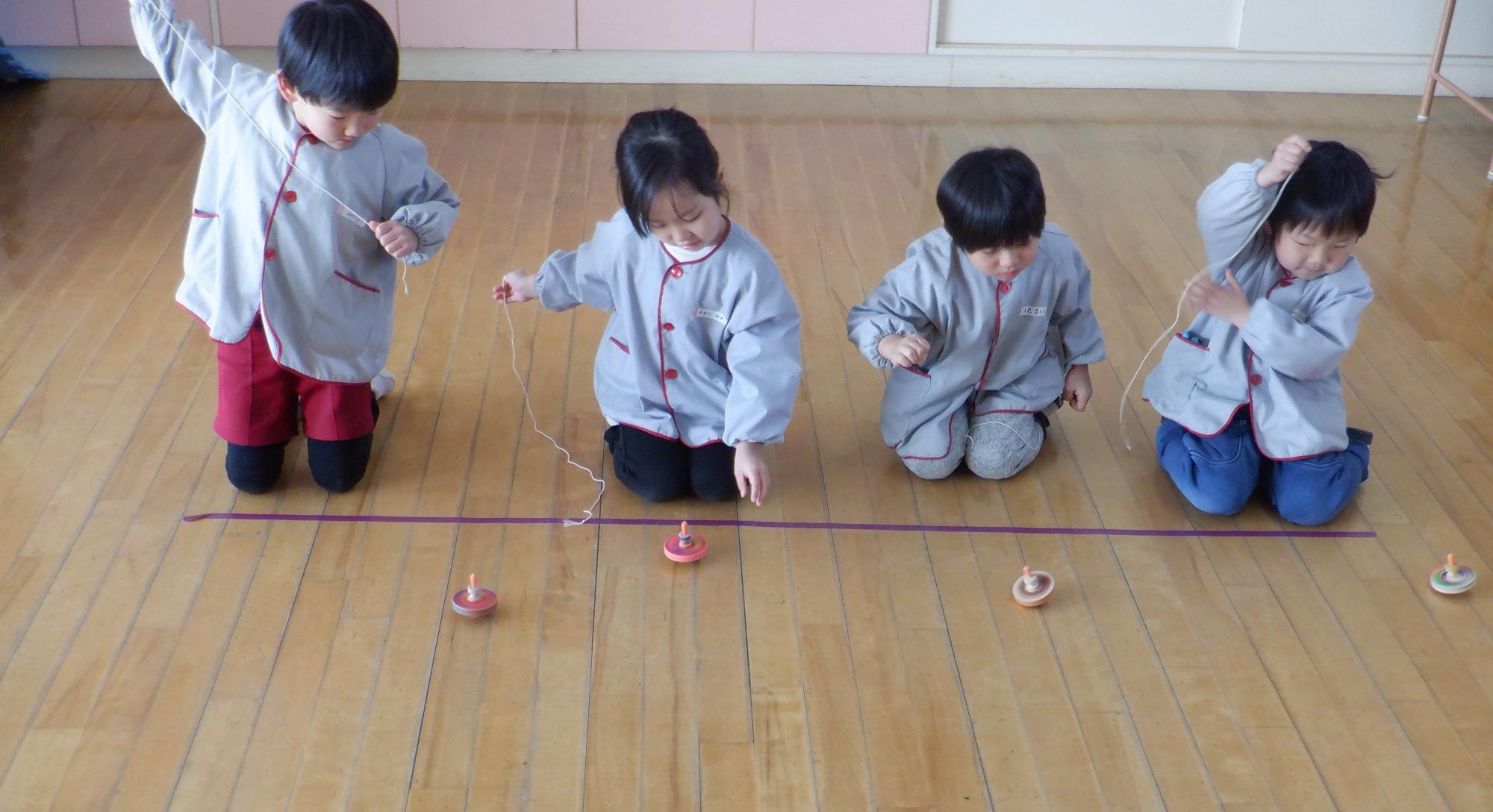 こま回し大会 4歳児