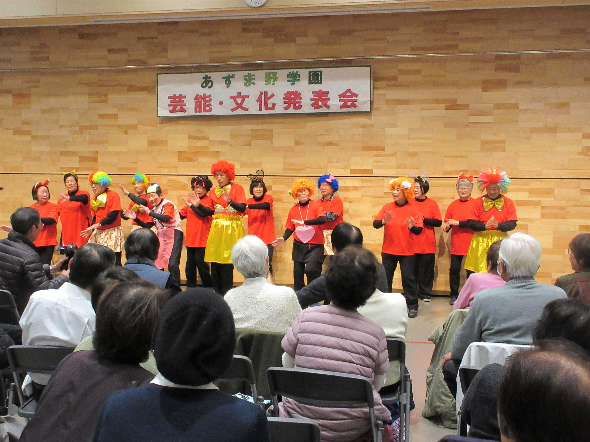 8班の演技