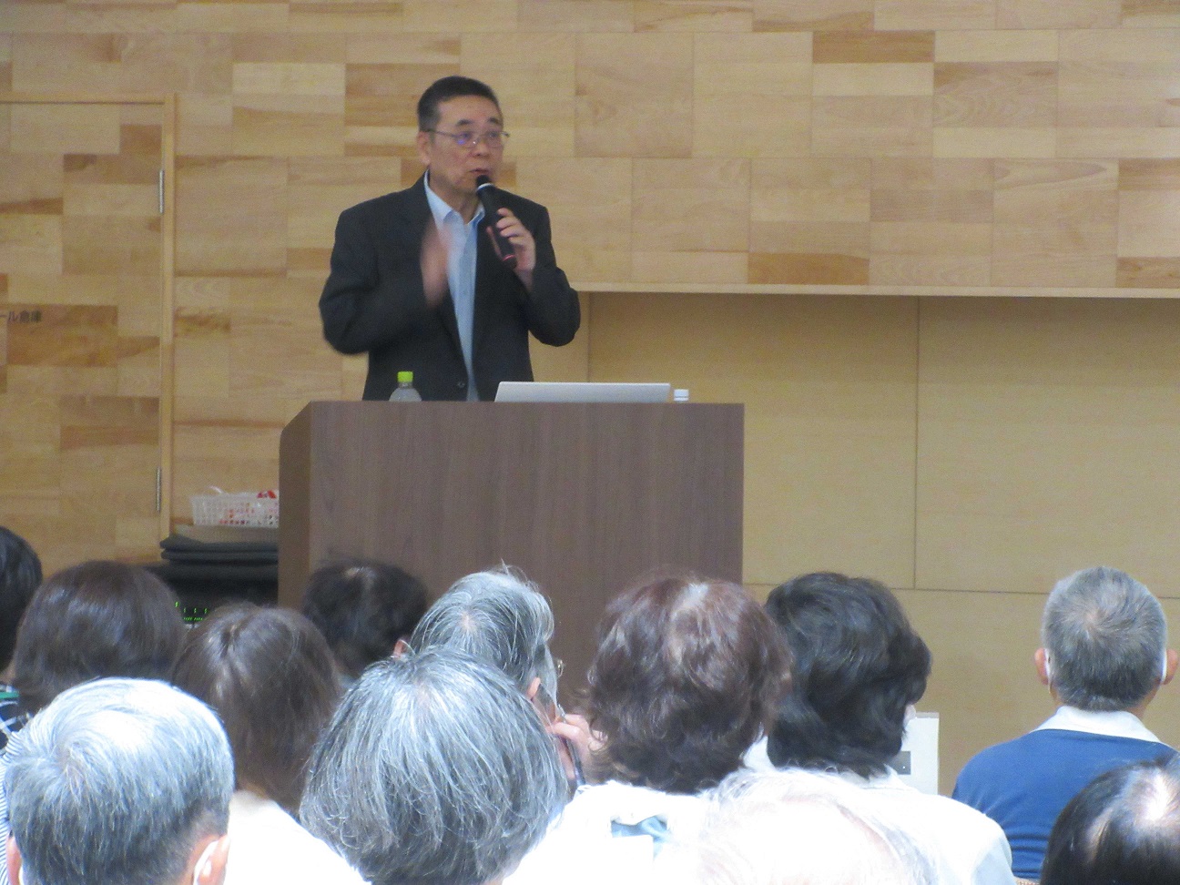 講師の高堀 枝裕二氏