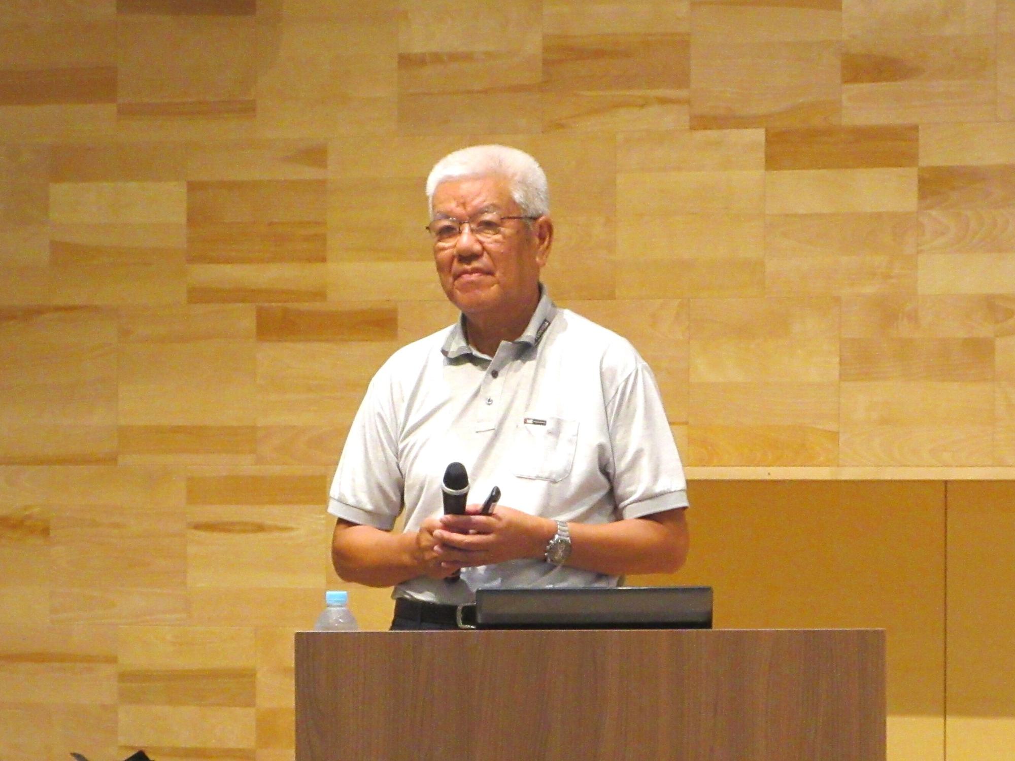 講師の春川政信氏