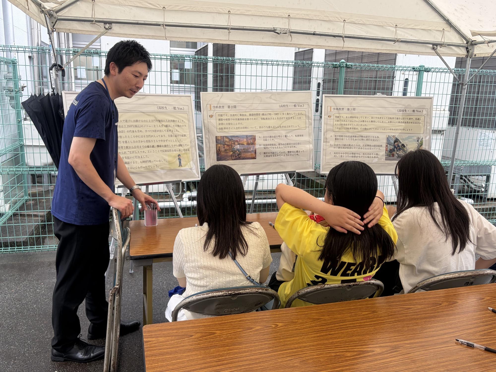 交通安全学習LABOの学科教習ブース
