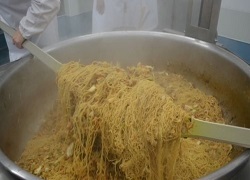 回転釜(焼きそば調理)