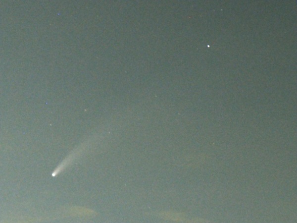 ネオワイズ彗星(拡大)@天満大池