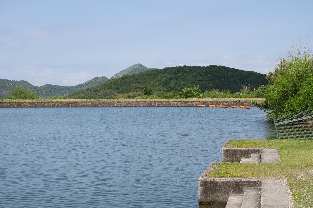 ボート池と高御位山