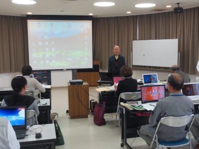 パソコン教室の様子です。
