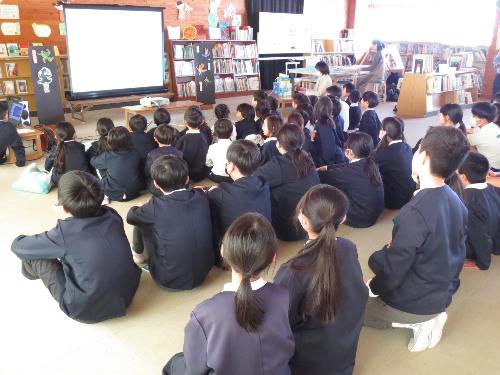 交流読書の写真