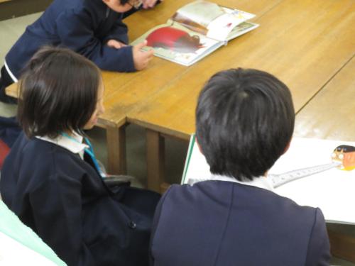 交流読書の写真