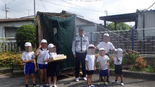 警備小屋　はじめ