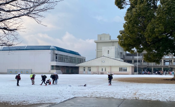 雪の運動場2