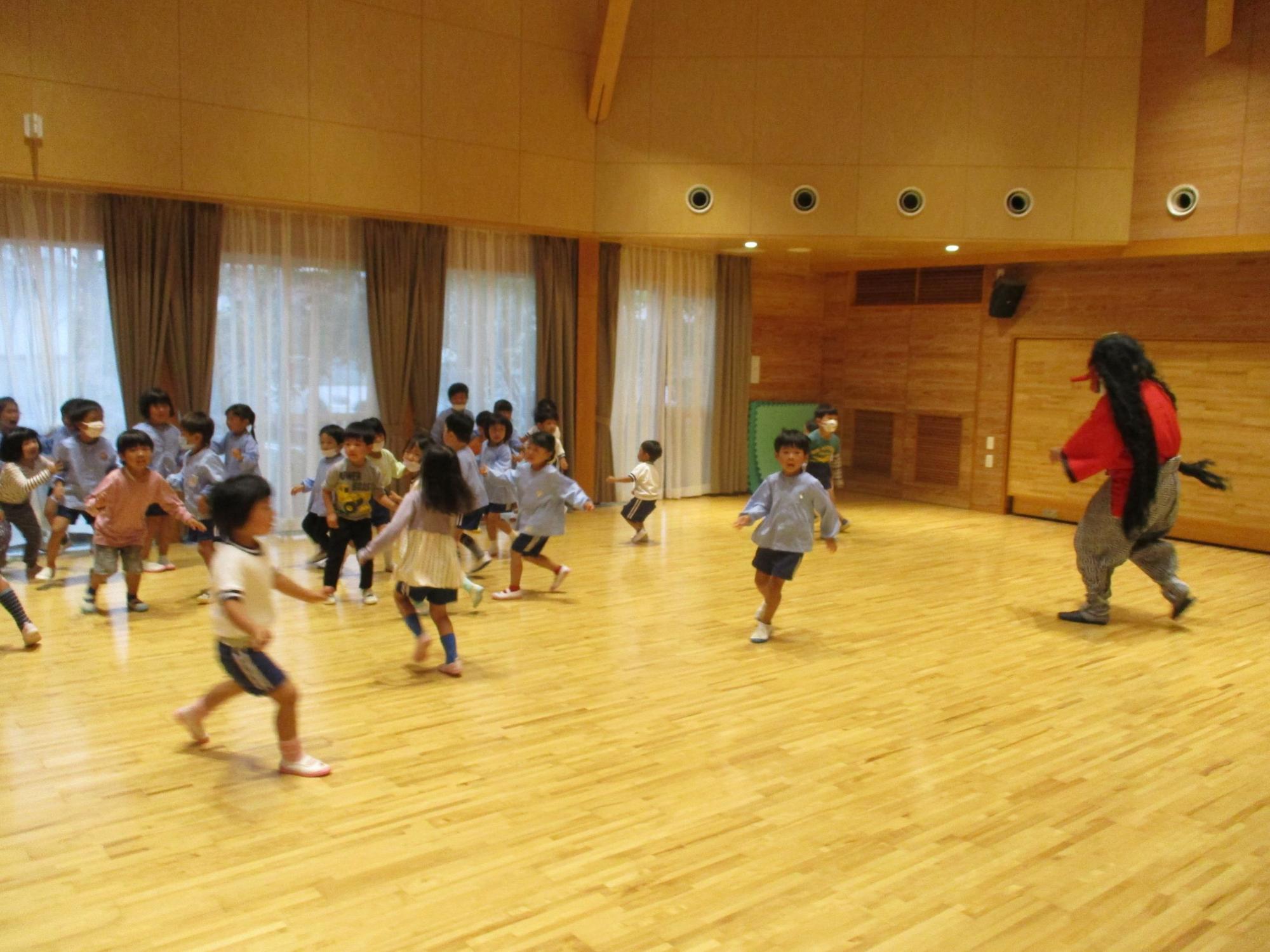ボロ来園