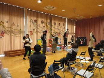 0・1歳児保護者の方と一緒に音楽会