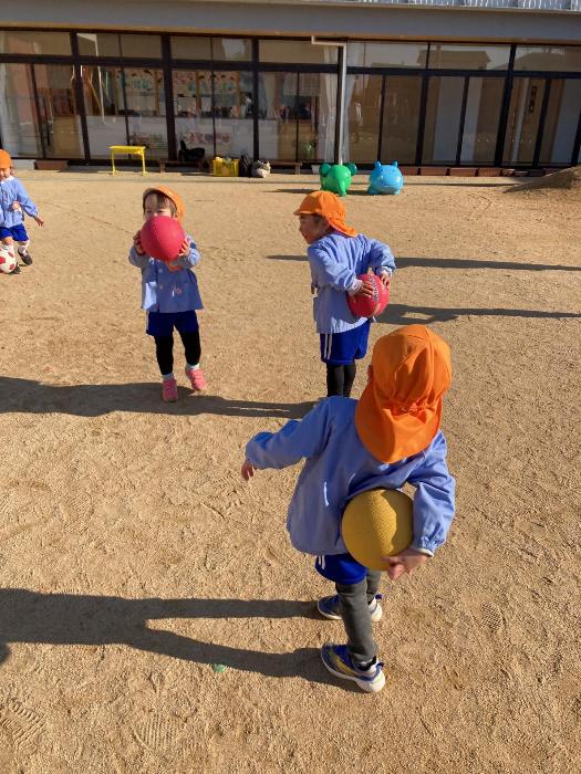 ボール大好き3歳児