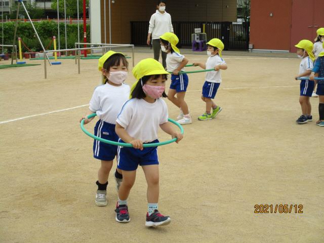 フープ遊び