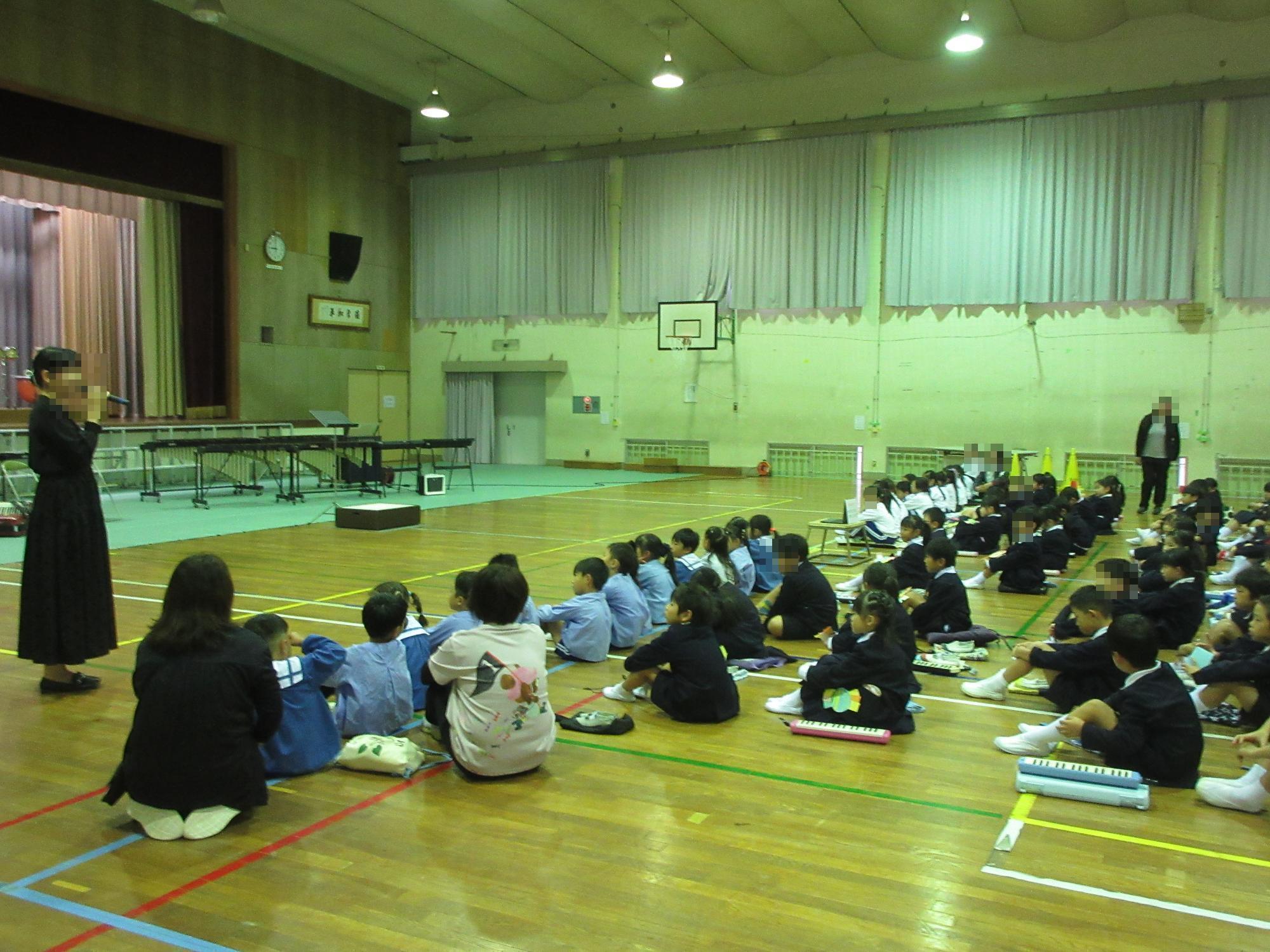 校内音楽会の様子