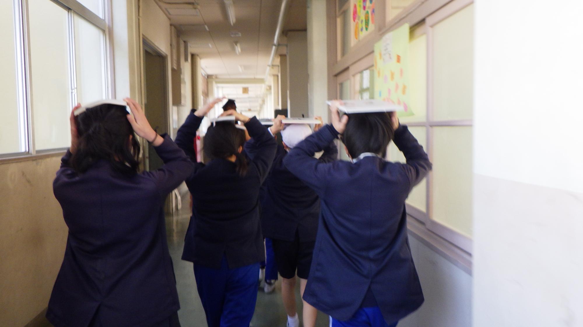 避難訓練の様子