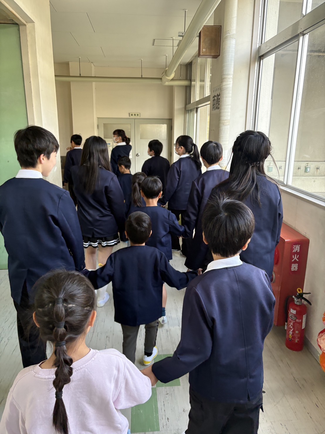 １・６年入場前
