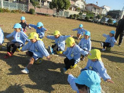 足をあげるよ