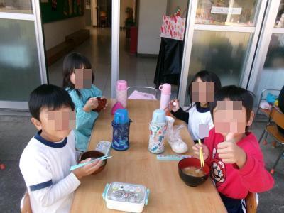 豚汁おいしいな