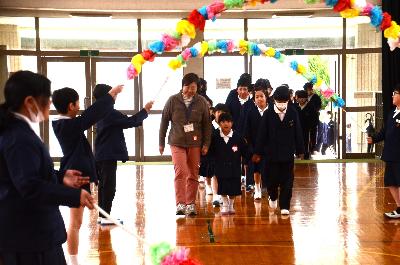 1年生入場