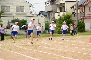 100m走