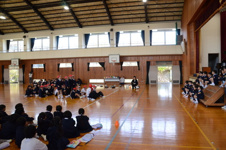 3年生は詩の群読