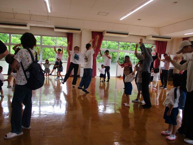 それ、みんなでジャンプ！