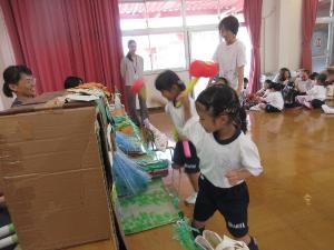 幼児がワニワニパニックをしているところ