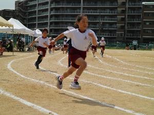 4年生徒競走
