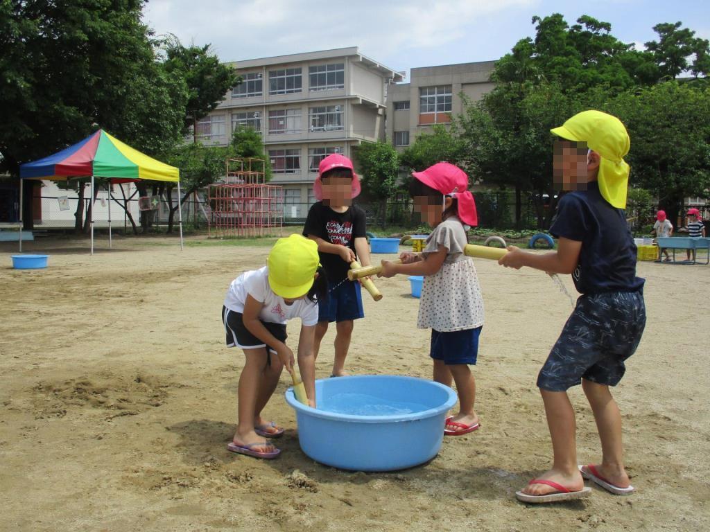 水遊び