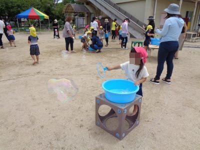 親子水遊び