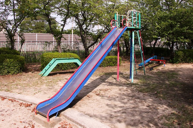 スベリ台