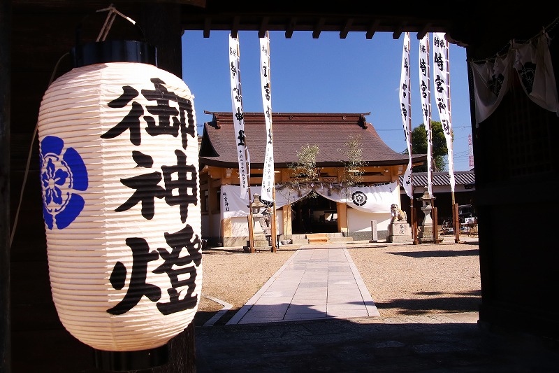 秋祭りの提灯