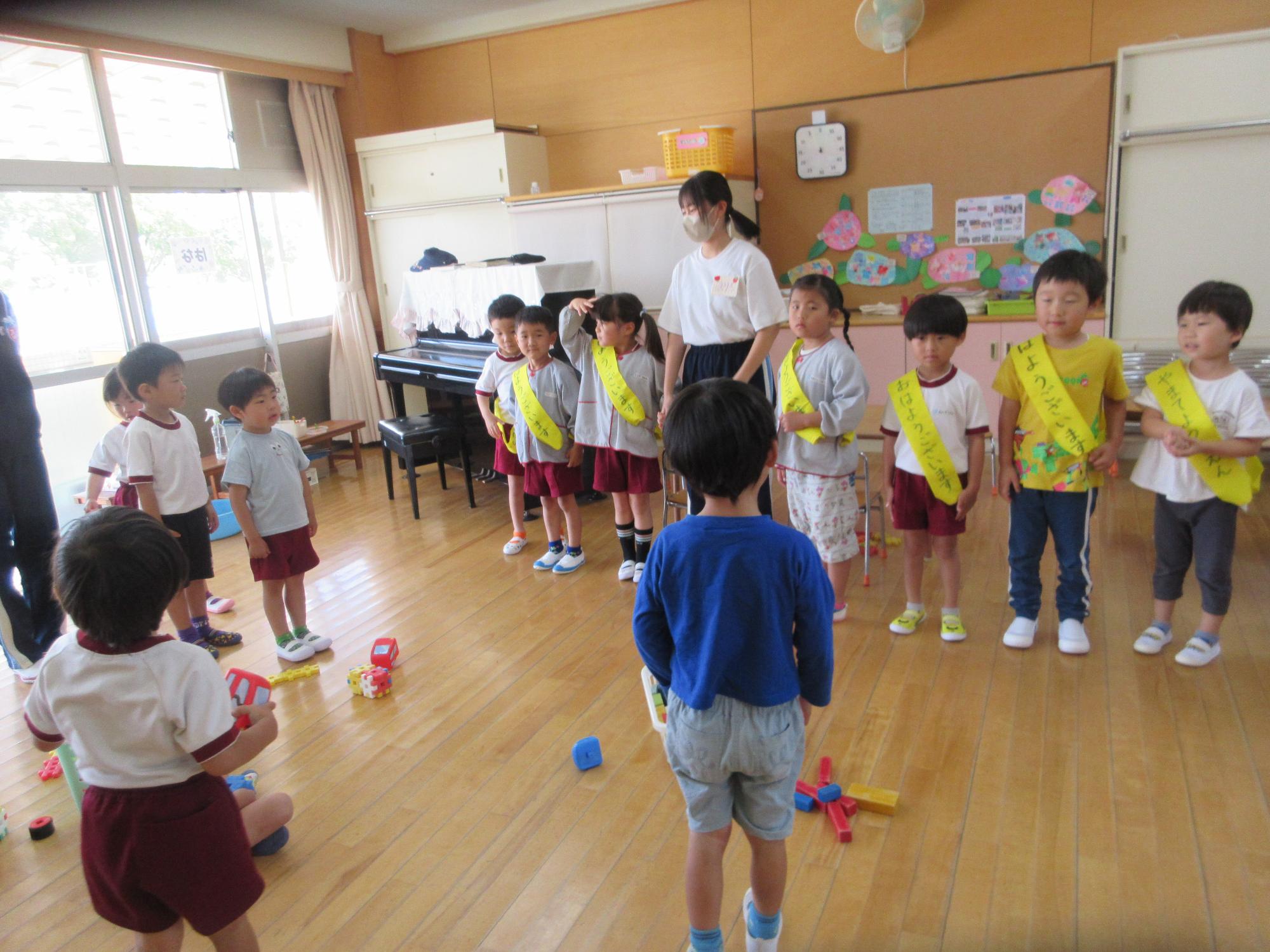 あいさつデーはな組へ