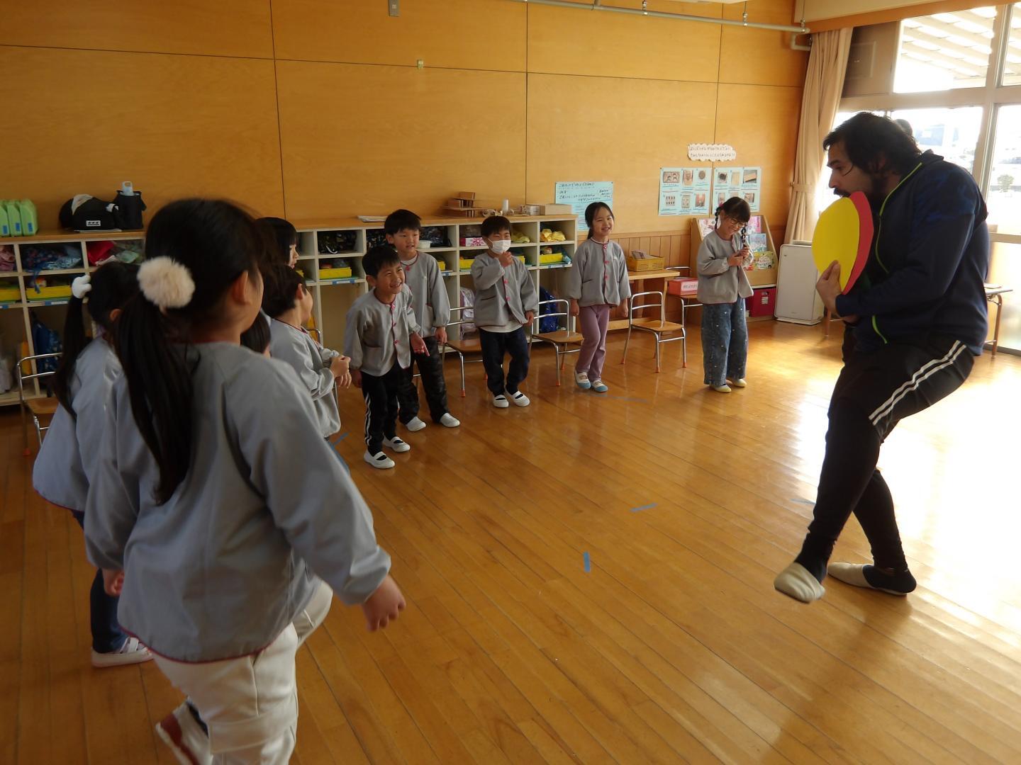 ALT英語活動　5歳児