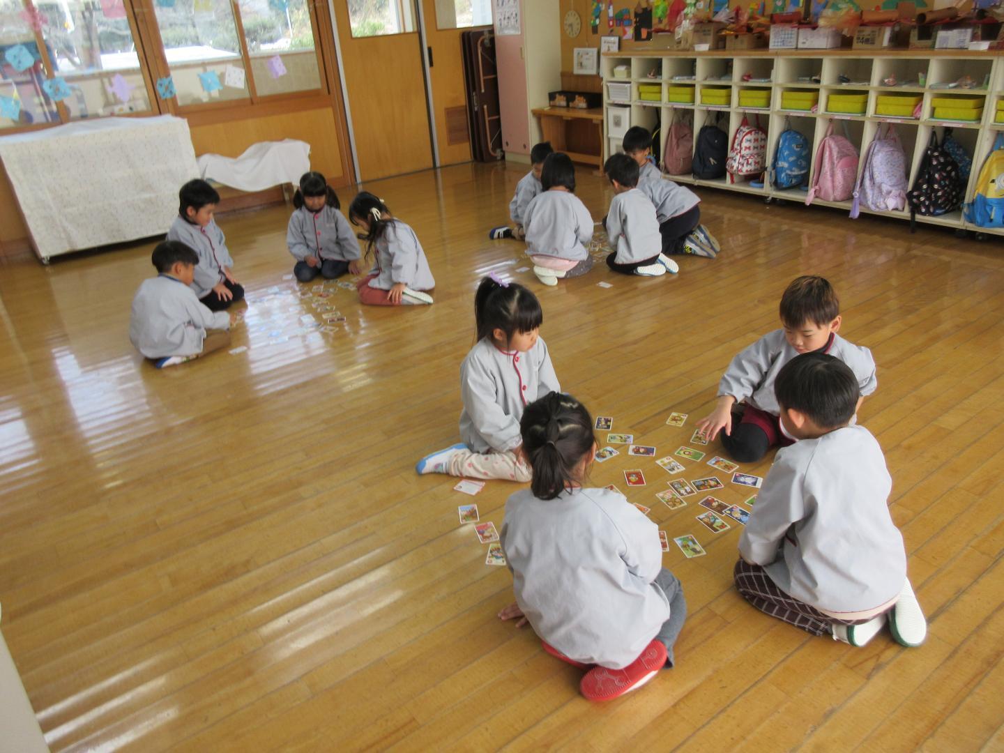 かるた大会　4歳児