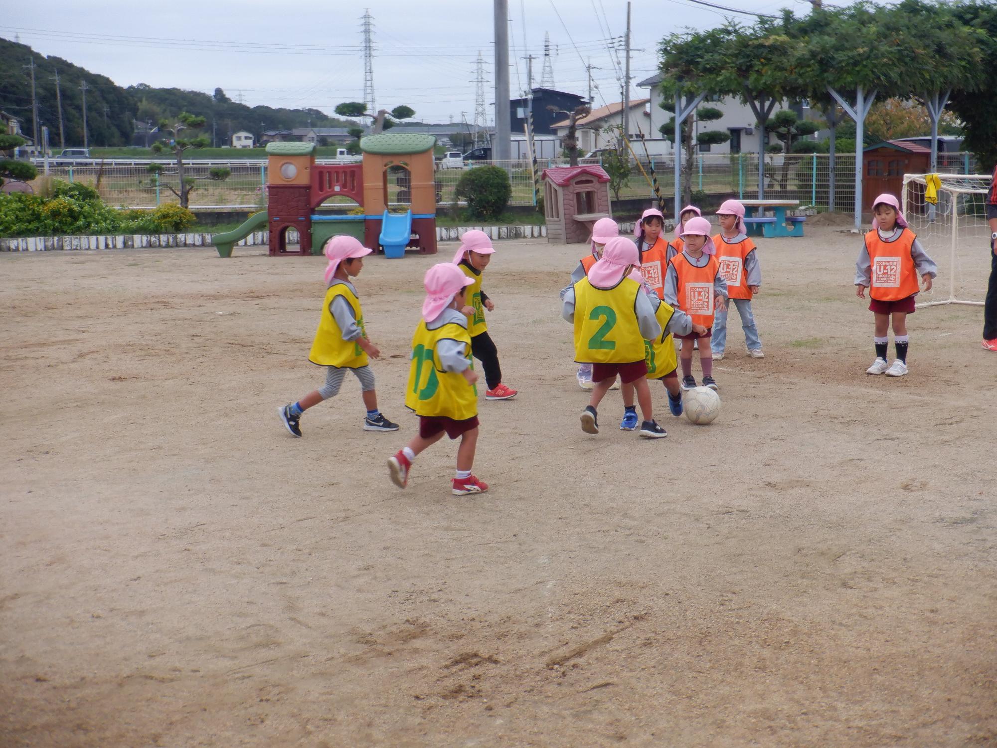 サッカー教室4歳児