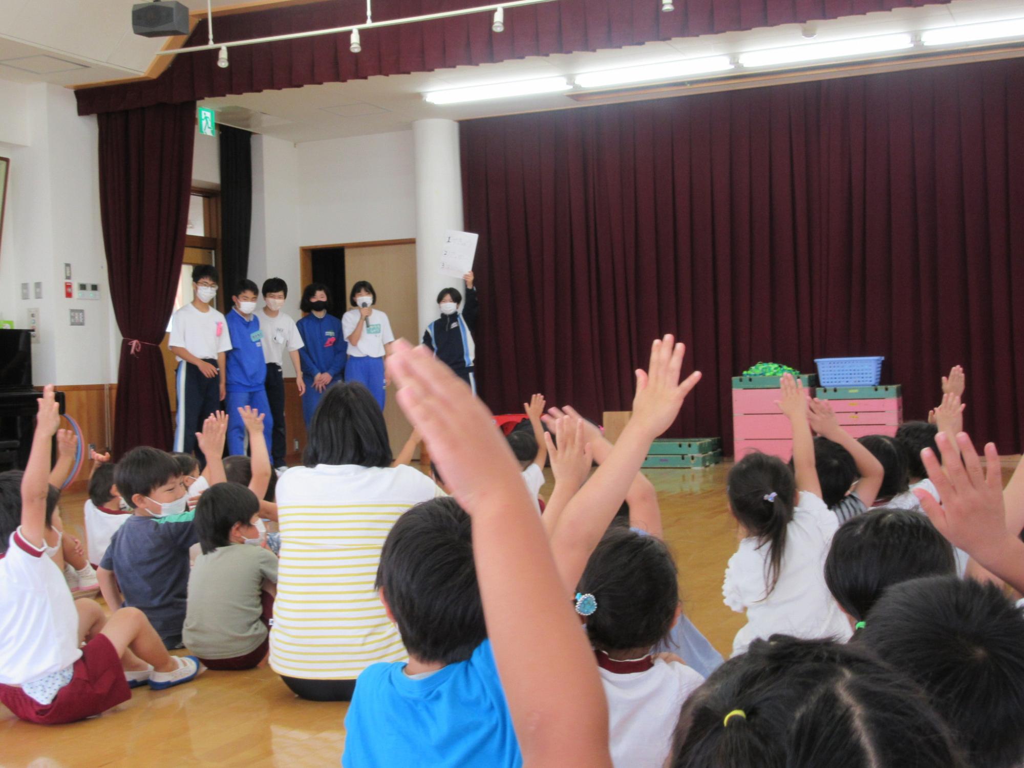 中学生とのお別れ会