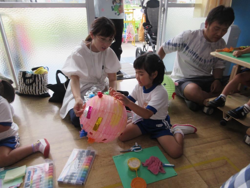 親子で提灯作り