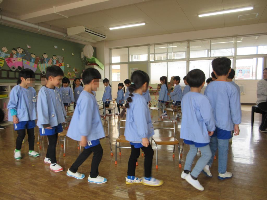 椅子取りゲーム楽しいな