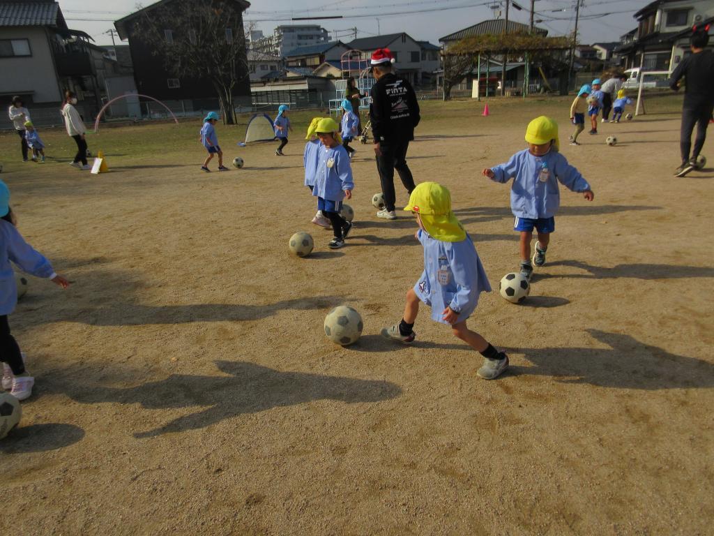 サッカーたのしいな