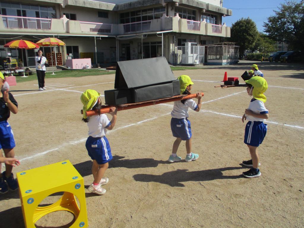 お神輿「よーいやさー」