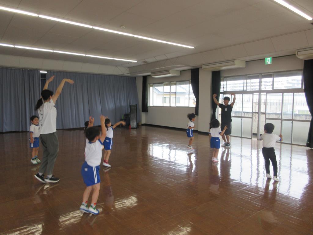 体操するよ！