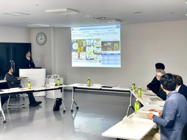 かわまちづくり協議会の様子