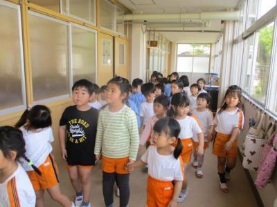 園内探検